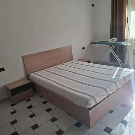 Tirana Stay Apartment Apartamento *